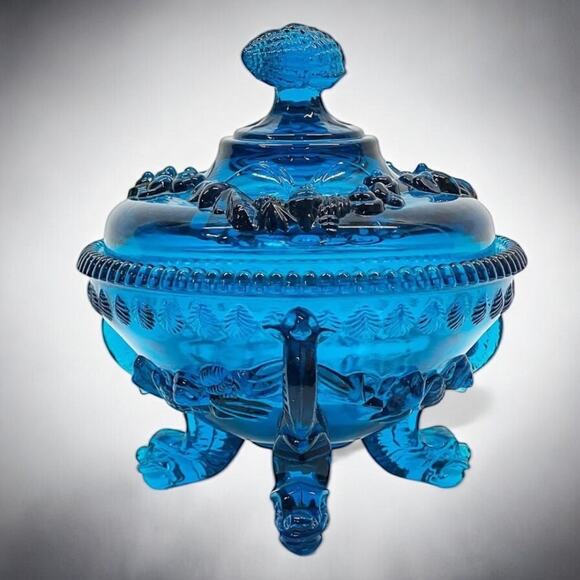 WESTMORELAND ARGONAUT SHELL & DOLPHIN TEAL BlueFOOTED GLASS CANDY DISH W/ Lid - Picture 3 of 15